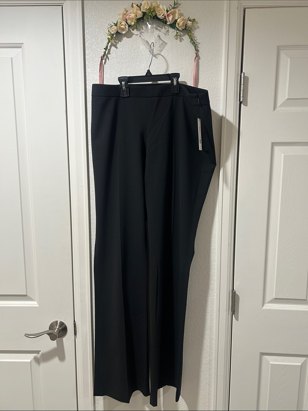 Theory Julianne Women’s Black Flared Dress Pants - Picture 5 of 9